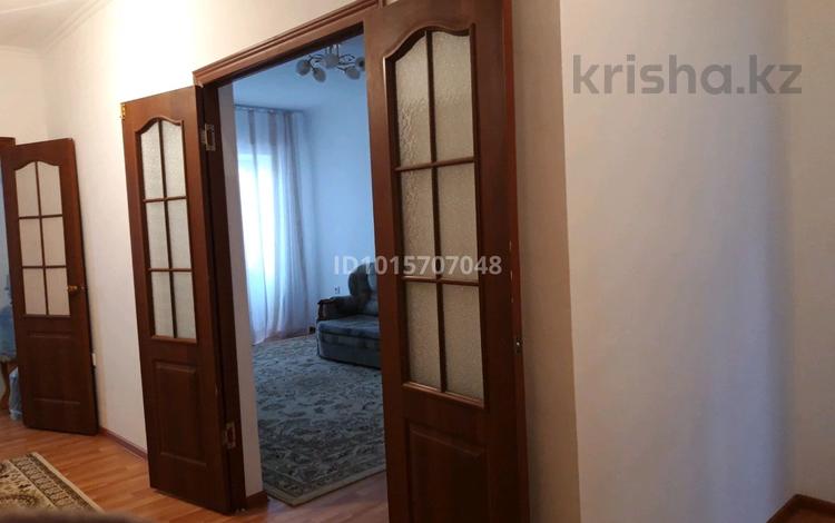 2-комнатная квартира · 58 м² · 4/5 этаж, Абдырахманов 21 — 12 мектептің жанындағы қызыл кірпіш үйлер за 170 000 ₸ в  — фото 2