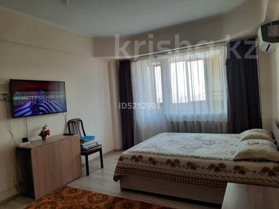 1-бөлмелі пәтер · 45 м², Панфилова 52 — Арбат, ЦУМ, бағасы: 17 000 ₸ в Алматы, Алмалинский р-н