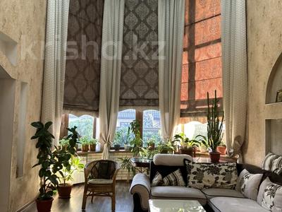 Отдельный дом · 8 комнат · 370 м² · 10 сот., мкр Шапагат за 150 млн ₸ в Алматы, Алатауский р-н