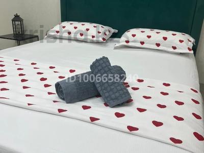 1-комнатная квартира · 45 м² · 1/5 этаж, ВИП Центр Некрасова 29a — Налоговый комитет за 12 000 ₸ в Уральске
