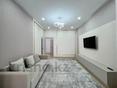4-комнатная квартира · 165 м² · 4/10 этаж, мкр. Алтын орда, Алии Молдагуловой за 95 млн ₸ в Актобе