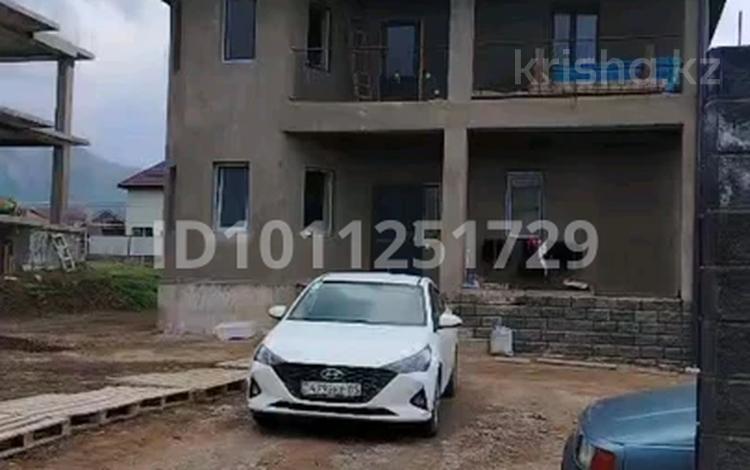 Отдельный дом · 4 комнаты · 220 м² · 6 сот., Шакарим 8 — Рядам школа 25 гимназя за 75 млн 〒 в Талгаре — фото 2