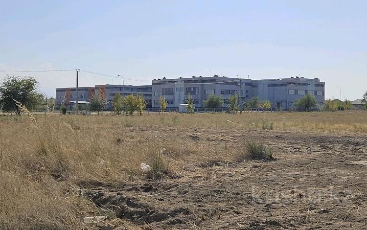 Жер телімі · 6 сотық, Суйинбай — Школа, бағасы: 5.5 млн ₸ в Исаеве — фото 2