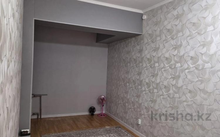 1-бөлмелі пәтер · 35 м² · 9/10 қабат, Ақсай-3А ш/а., бағасы: 23 млн ₸ в Алматы, Ауэзовский р-н — фото 2