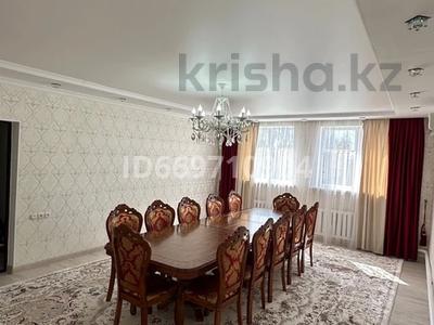 Отдельный дом · 5 комнат · 128 м² · 10 сот., мкр 41-й разъезд, Кобыланды батыра 51 — Курсантское шоссе за 27 млн 〒 в Актобе
