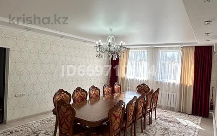 Отдельный дом · 4 комнаты · 128 м² · 10 сот., мкр 41-й разъезд, Кобыланды батыра 51 — Курсантское шоссе за 27 млн 〒 в Актобе — фото 50