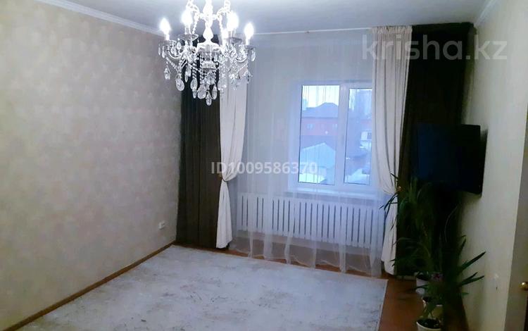 2-комнатная квартира · 61 м² · 3/6 этаж, мкр 12 32 за 23.5 млн ₸ в Актобе — фото 2