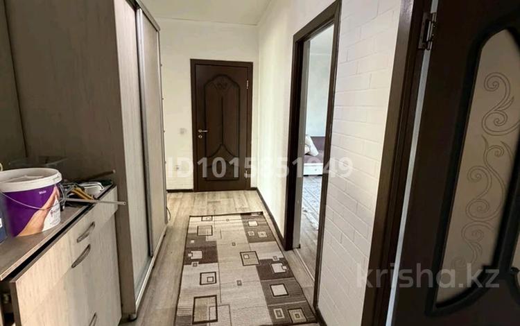 2-комнатная квартира · 64 м² · 2/6 этаж, мкр Кокжиек за 250 000 ₸ в Алматы, Жетысуский р-н — фото 2