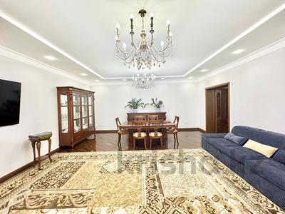 5-комнатная квартира · 223.8 м² · 2/5 этаж, Козбагарова 42 за 139 млн ₸ в Семее
