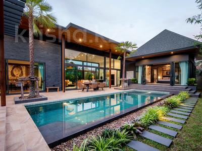 Отдельный дом · 4 комнаты · 381 м² · 5.26 сот., Раваи за ~ 593.3 млн 〒 в Пхукете