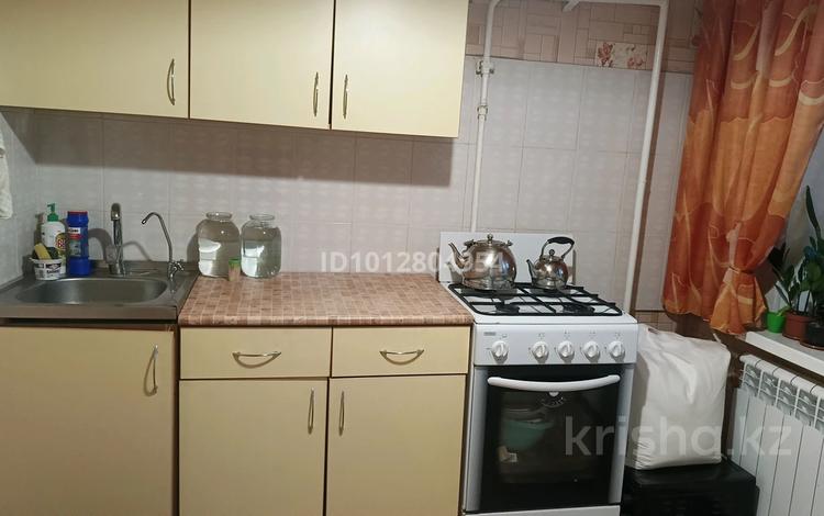 1-бөлмелі пәтер · 32 м², мкр Шанхай 47/2 — Актюбинская и Мира, бағасы: 9 млн ₸ в Актобе — фото 2