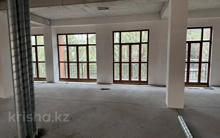 4-бөлмелі пәтер · 168 м² · 3/4 қабат, Тайманова 222/6, бағасы: 185 млн ₸ в Алматы, Медеуский р-н — фото 15
