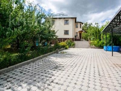 Отдельный дом · 4 комнаты · 256 м² · 12 сот., мкр Алатау (ИЯФ) 153 за 79 млн ₸ в Алматы, Медеуский р-н