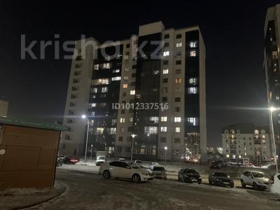 4-бөлмелі пәтер · 112 м² · 9/13 қабат, Максут Нарикбаев 8, бағасы: 74 млн ₸ в Астане, Нура р-н