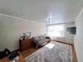 2-комнатная квартира · 48 м² · 1/5 этаж, Майкудук, Майкудук, мкр Мамыраева 14 за 16.5 млн ₸ в Караганде, Алихана Бокейханова р-н