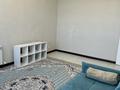 2-комнатная квартира · 60 м² · 8/8 этаж, Кабанбай батыра 58А за 350 000 ₸ в Астане, Есильский р-н — фото 2