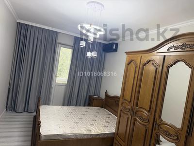 3-комнатная квартира · 100 м² · 4/5 этаж, Есенова 15 — Центральная мечеть за 300 000 ₸ в Алматы, Медеуский р-н