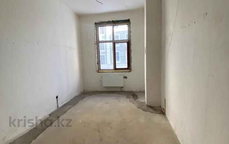 2-комнатная квартира · 52 м² · 12/13 этаж, Бейсекбаева 17 — Абая