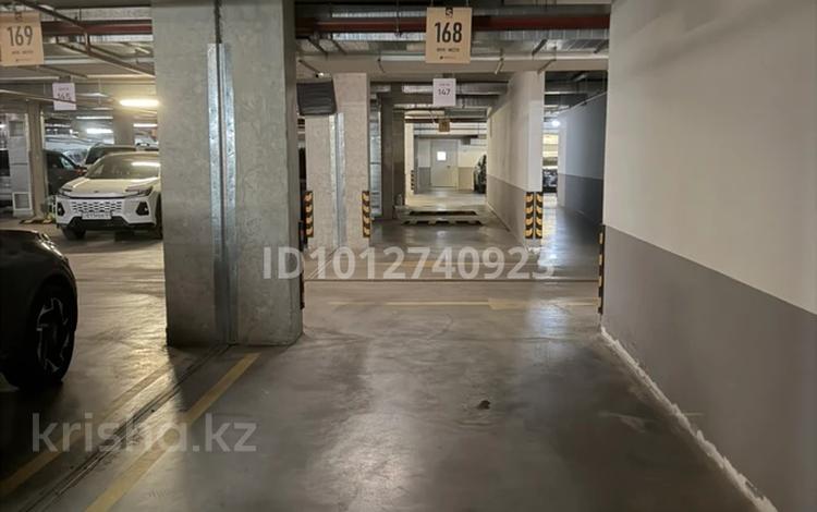 Паркинг · 17.6 м² · проспект Мангилик Ел участок 41 — Триуфальная арка, бағасы: 4.5 млн ₸ в Астане, Есильский р-н — фото 2
