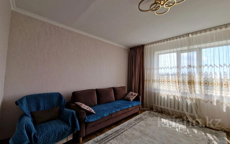 2-комнатная квартира, 56.1 м², 4/9 этаж, Кабанбай Батыра 48 — Аргымак