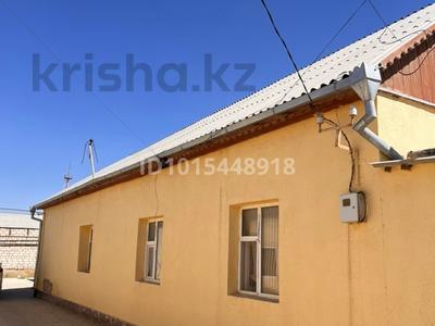 Отдельный дом · 5 комнат · 200 м² · 40.25 сот., Исатай Суйеубайулы 24 за 400 000 ₸ в Жанаозен