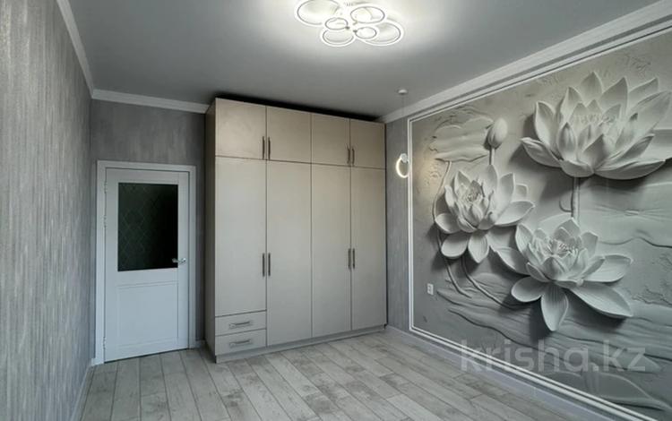 3-бөлмелі пәтер · 85 м² · 4/5 қабат, Михайловка ш/а., мкр Михайловка, Анжерская 44б, бағасы: 35 млн ₸ в Караганде, Казыбек би р-н — фото 2