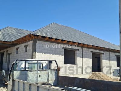 Отдельный дом · 6 комнат · 220 м² · 10 сот., мкр Восточный за 35 млн ₸ в Талдыкоргане