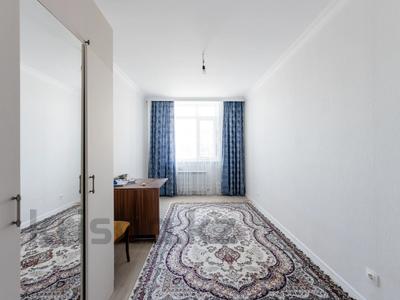 2-бөлмелі пәтер · 62.6 м² · 4/8 қабат, Бухар жырау 36а, бағасы: 45.6 млн ₸ в Астане, Есильский р-н