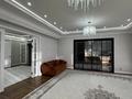 5-комнатная квартира · 206 м² · 8/10 этаж, 18А мкр 2 за 185 млн ₸ в Актау — фото 24