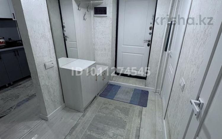 3-бөлмелі пәтер · 64 м² · 3/4 қабат, Самал 8, бағасы: 16 млн ₸ в Жанаозен — фото 2