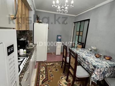 4-комнатная квартира · 81.4 м² · 1/5 этаж, 1-военный городок 14 а — По Уштобинской трассе не далеко от кольца за 30 млн 〒 в Талдыкоргане, военный городок Улан