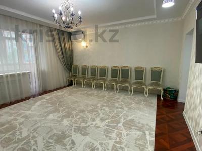 3-бөлмелі пәтер · 124.2 м² · 2/8 қабат, Алтын орда ш/а., Санкибай Батыра пр-т, бағасы: 46 млн ₸ в Актобе, мкр. Алтын орда