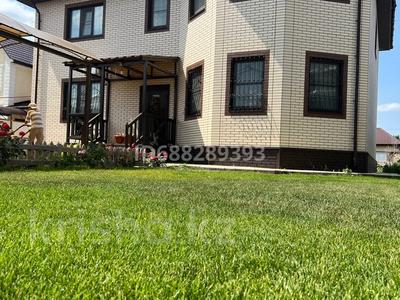 Жеке үй · 6 бөлме · 240 м² · 9 жүзд., Асан улица Байтурсынова — Исатай Батыра, бағасы: 98 млн ₸ в Уральске
