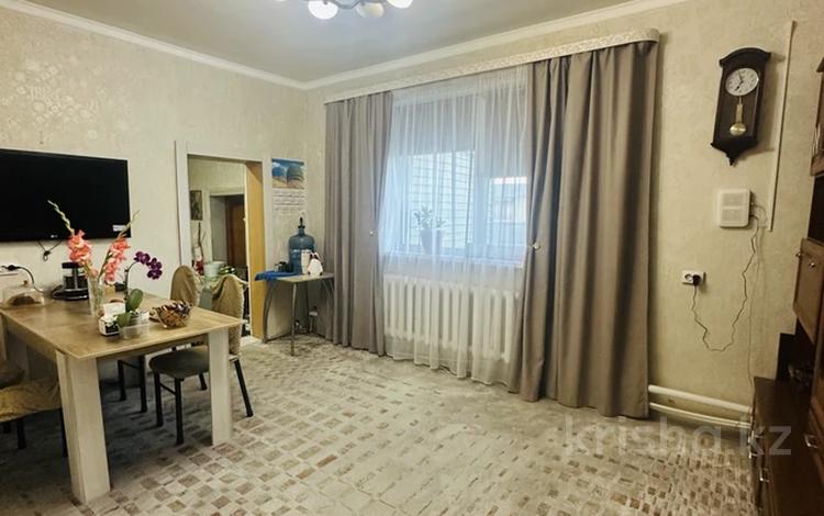 Отдельный дом · 4 комнаты · 140 м² · 11 сот., МЖК 1 — Трассы за 41 млн ₸ в Бишкуле (Бесколь) — фото 9
