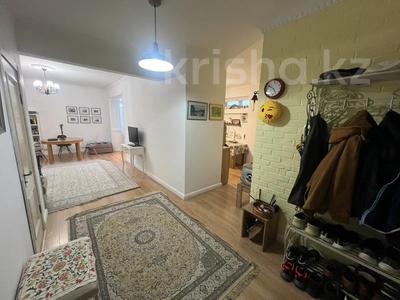 2-комнатная квартира · 66 м² · 6/10 этаж, Кенесары хана за 41 млн ₸ в Алматы, Наурызбайский р-н