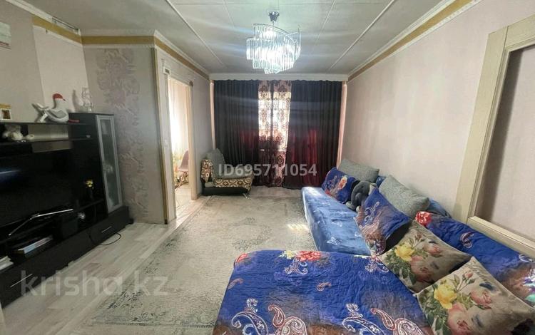2-комнатная квартира · 44 м² · 5/5 этаж, мкр Новый Город, Ул.Ерубаева 58 — Район 1 000 мелочей за 20.5 млн 〒 в Караганде, Казыбек би р-н — фото 2