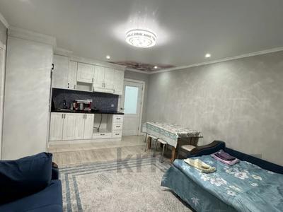 2-комнатная квартира, 52 м², 7/10 этаж посуточно, мкр Аккент 64 за 15 000 〒 в Алматы, Алатауский р-н