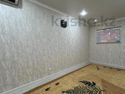 3-комнатная квартира · 75 м² · 1/5 этаж, 11-й мкр 27 за 150 000 〒 в Актау
