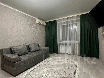 1-комнатная квартира · 35 м² · 1/5 этаж, Мызы 47 — Протозанова Мызы за 15 000 ₸ в Усть-Каменогорске