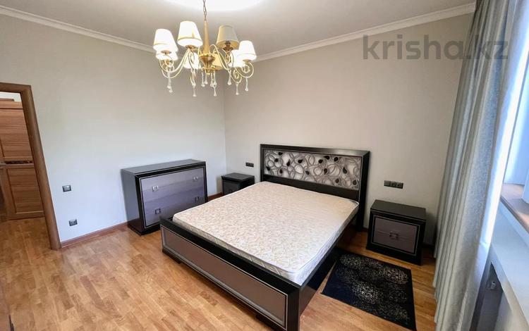 4-комнатная квартира · 150 м² · 6/6 этаж, Жамакаева за 145 млн ₸ в Алматы, Медеуский р-н — фото 29