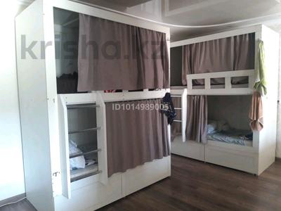 4 комнаты · 150 м² · 1/1 этаж, мкр Достык 2а — улица Илтипат 2а за 50 000 ₸ в Алматы, Ауэзовский р-н