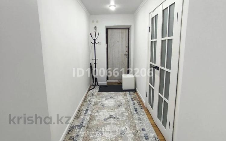 2-комнатная квартира · 53 м² · 3/5 этаж, мкр Астана 6 за 28 млн ₸ в Уральске — фото 11