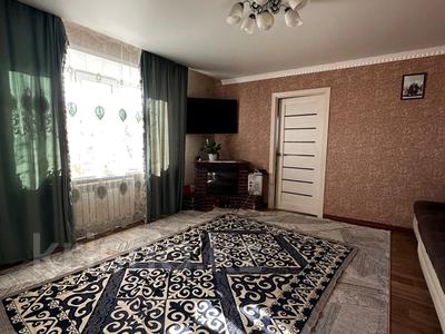 Продажа квартир в Карагандинской обл.: 3-комнатная квартира · 56 м² · 3/9 этаж, мира 118/1 — самрук за 10.5 млн 〒 3-комнатная квартира · 56 м² · 3/9 этаж, мира 118/1 — самрук за 10.5 млн 〒 в Темиртау