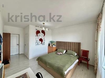 3-бөлмелі пәтер · 100 м² · 9/9 қабат, мкр Аксай-3Б 30а, бағасы: 50 млн ₸ в Алматы, Ауэзовский р-н