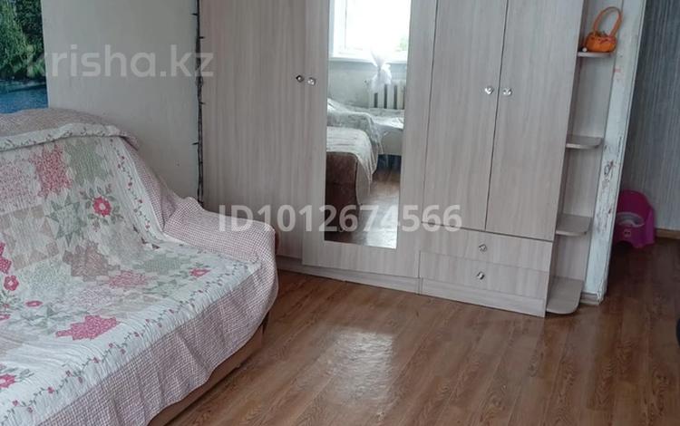 3-комнатная квартира · 56 м² · 5/5 этаж, 4 15 за 8 млн ₸ в Степногорске — фото 11