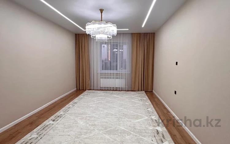 2-бөлмелі пәтер · 86 м² · 5/9 қабат, мкр 12 15Д, бағасы: 42 млн ₸ в Актобе — фото 2