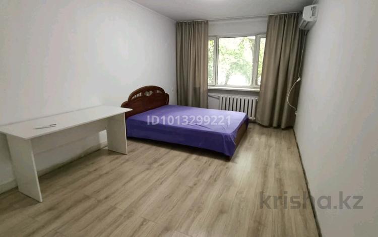 1-бөлмелі пәтер · 33 м² · 1/4 қабат, Розыбакиева 242, бағасы: 250 000 ₸ в Алматы, Бостандыкский р-н — фото 2