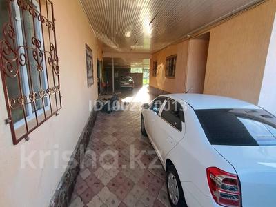 Жеке үй · 6 бөлме · 100 м² · 14 сот., Жаксылык 21 — Старого замка, бағасы: 38 млн 〒 в Мерке