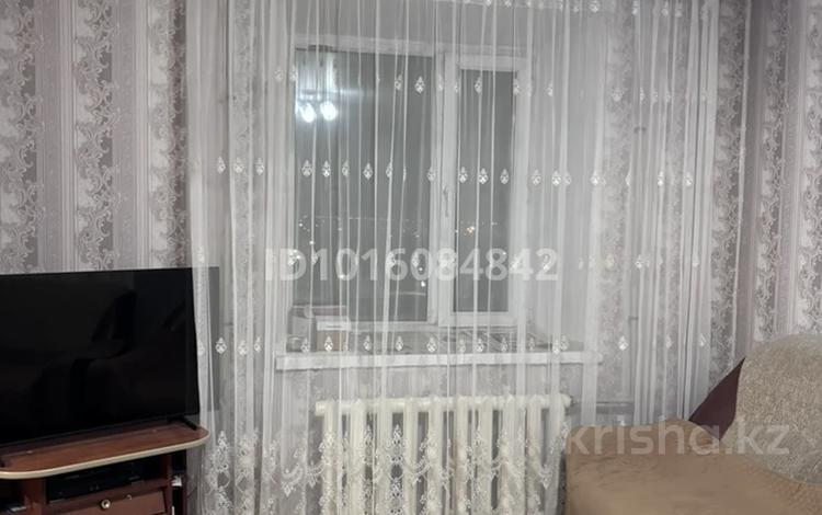 2-комнатная квартира · 52 м² · 10/14 этаж, Ауэзова 3 за 150 000 ₸ в Семее — фото 2