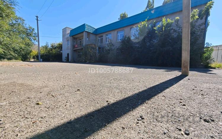 Промбаза · 67.79 соток, Конаева 21 — Айтеке би за 300 млн ₸ в Актобе, мкр. Курмыш — фото 2